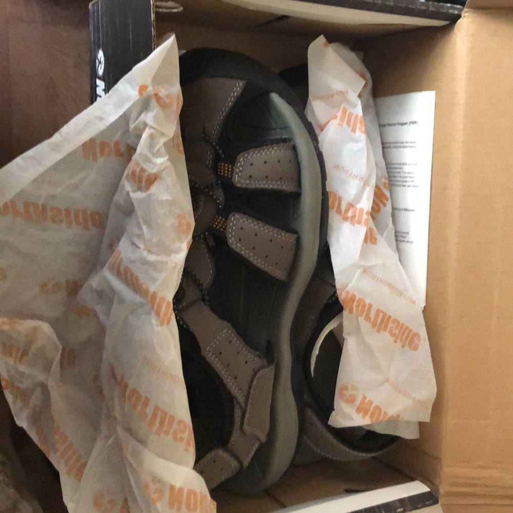 Men’s north side sport sandals